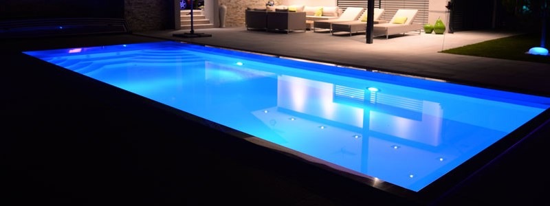 Osvieťte si bazén a jeho okolie kvalitnými svietidlami!