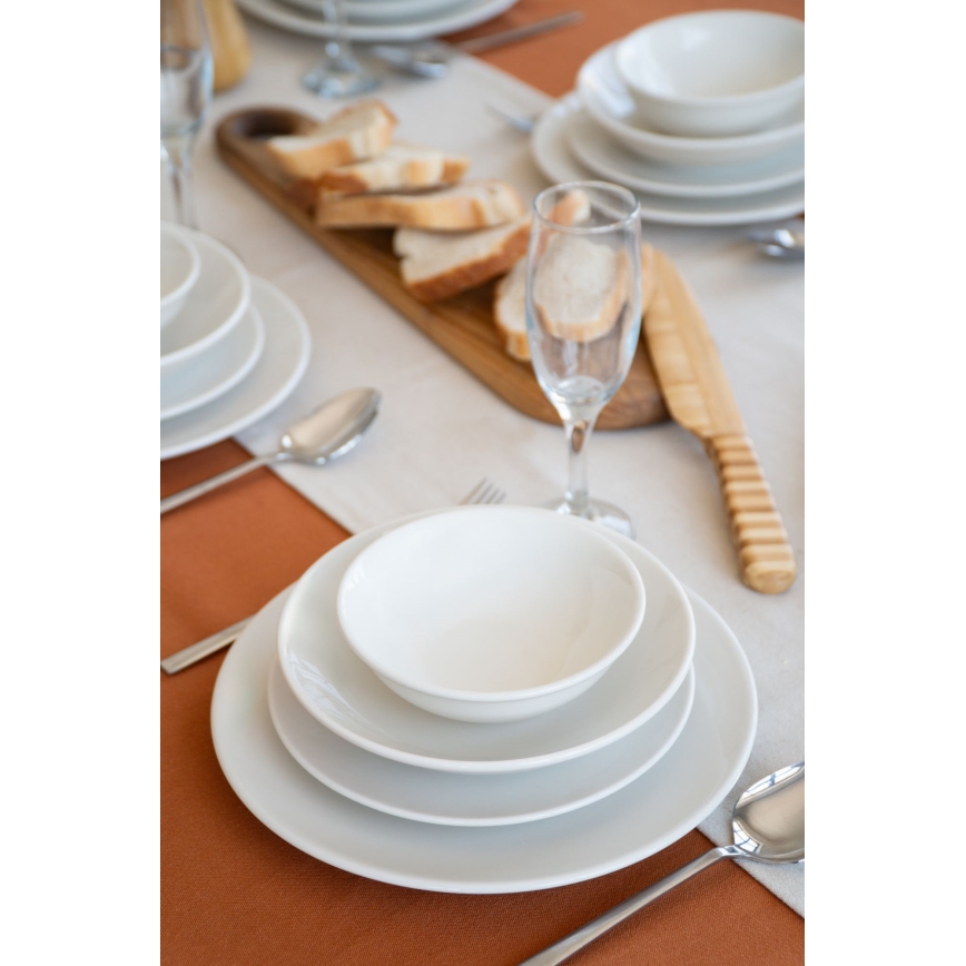 24-dielna jedálenská súprava z bieleho porcelánu