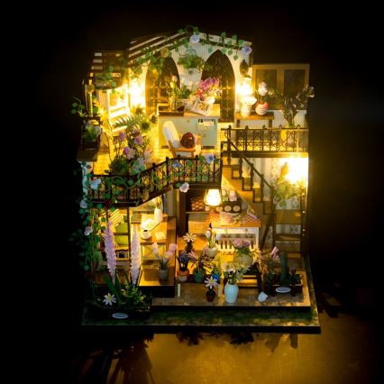 2Kids Toys - Miniatúra domčeka Darcyin kvetinový dom 2xAAA