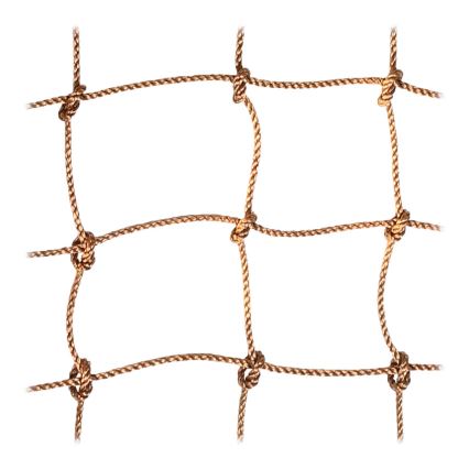 Sieť z hnedých šnúr je uzlená do pravidelnej mriežky. Šnúry sú zviazané uzlami v pravidelných intervaloch, vytvárajúc štvorcové otvory. Sieť je izolovaná na bielom pozadí.