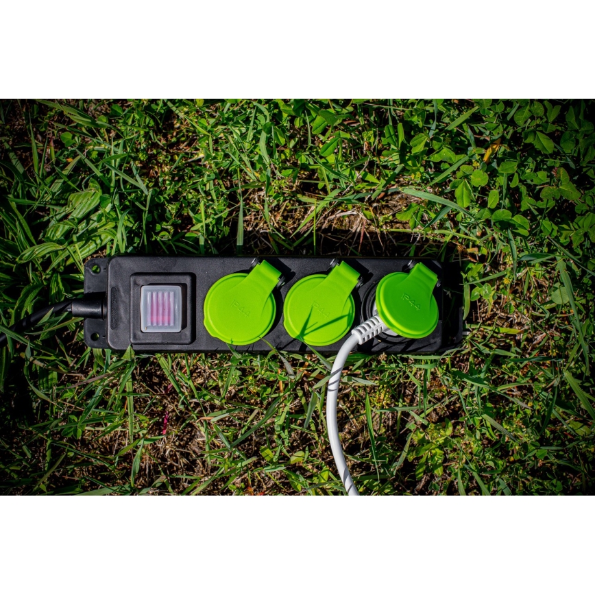 3-zásuvkový predlžovací kábel s vypínačom, 20 m, IP44