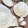 53-dielna bielo-zlatá jedálenská súprava z porcelánu