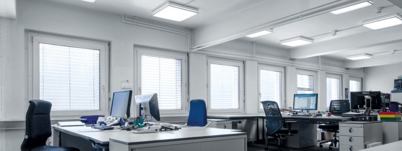 Aké vybrať svietidlo do pracovne alebo kancelárie?