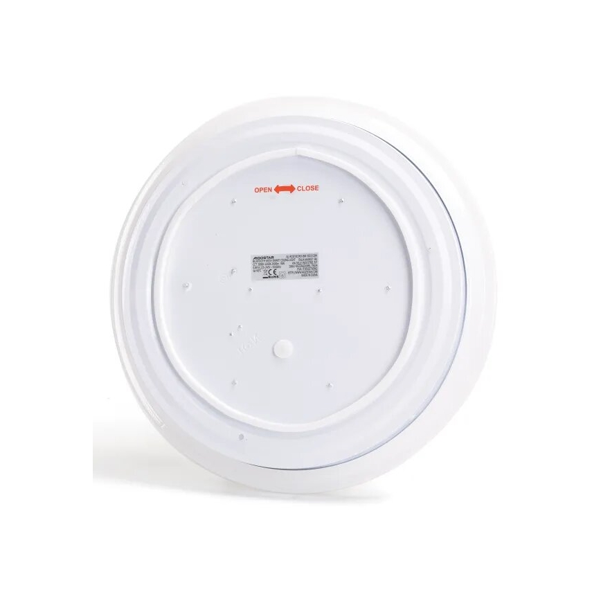 Biela kruhová lampa, zobrazuje zadnú stranu s nápismi „OPEN“ a „CLOSE“, a technické údaje výrobcu: A6030STAR, AC220-240V 50/60HZ 20W, IP44, CLASS II.