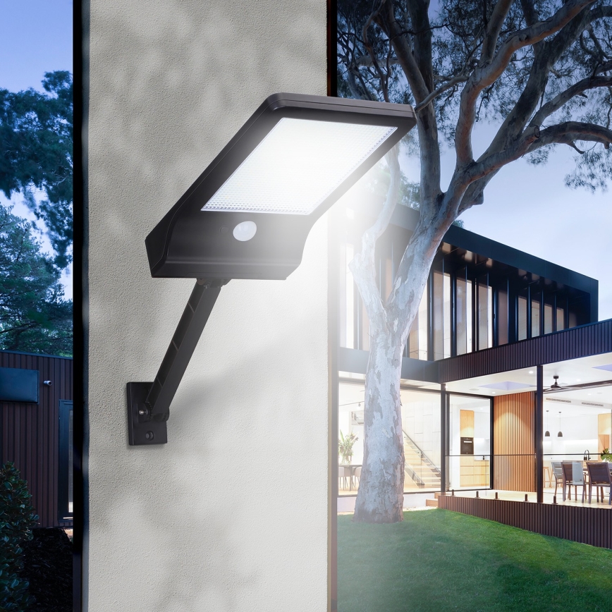 Aigostar - LED Solárna pouličná lampa so senzorom LED/2,3W/5,5V 1800 mAh IP65