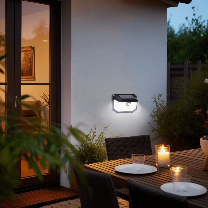 Aigostar - LED Solárne nástenné svietidlo so senzorom LED/0,8W/5,5V 6500K IP65