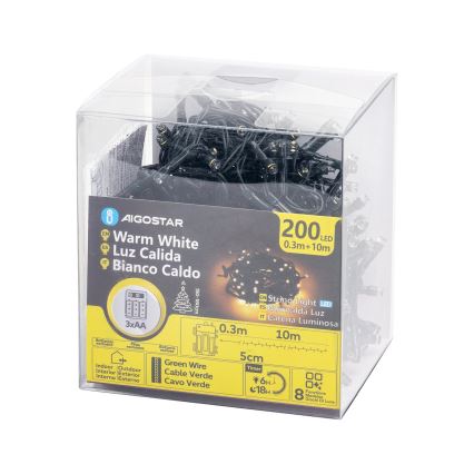 Svetelná reťaz s 200 LED diódami s teplou bielou farbou svetla je zabalená v priehľadnej plastovej krabici. Reťaz je dlhá 10m plus 0.3m kábla, má zelený kábel a je napájaná 3xAA batériami. K dispozícii je aj časovač.