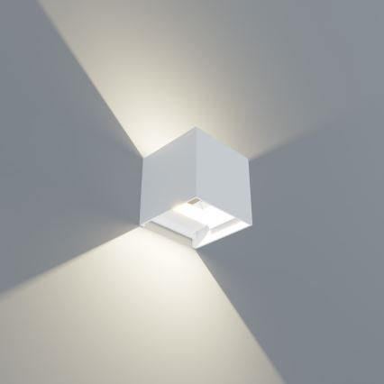 APLED - LED Vonkajšie nástenné svietidlo CUBE 2xLED/3W/230V IP65