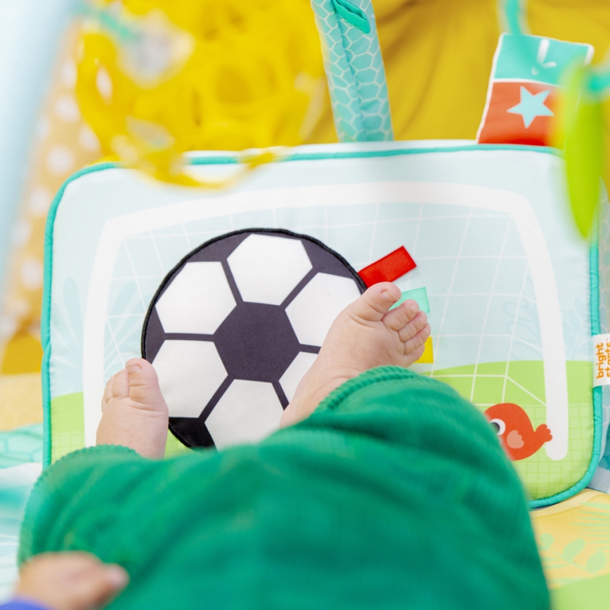 Bright Starts - Detská hracia deka OBALL GRIP & KICK 3xAA