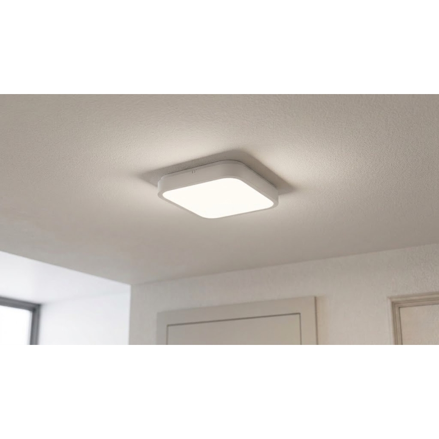 Brilagi - LED Kúpeľňové stropné svietidlo so senzorom ZENNA LED/18W/230V 28,5x28,5 cm IP44 biela + diaľkové ovládanie