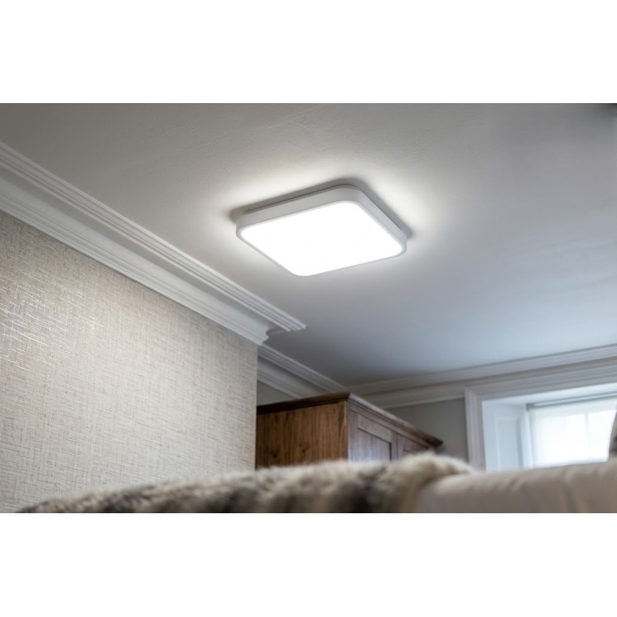 Brilagi - LED kúpeľňové stropné svietidlo so senzorom ZENNA LED/24W/230V 34,5x34,5 cm IP44 biele + diaľkové ovládanie
