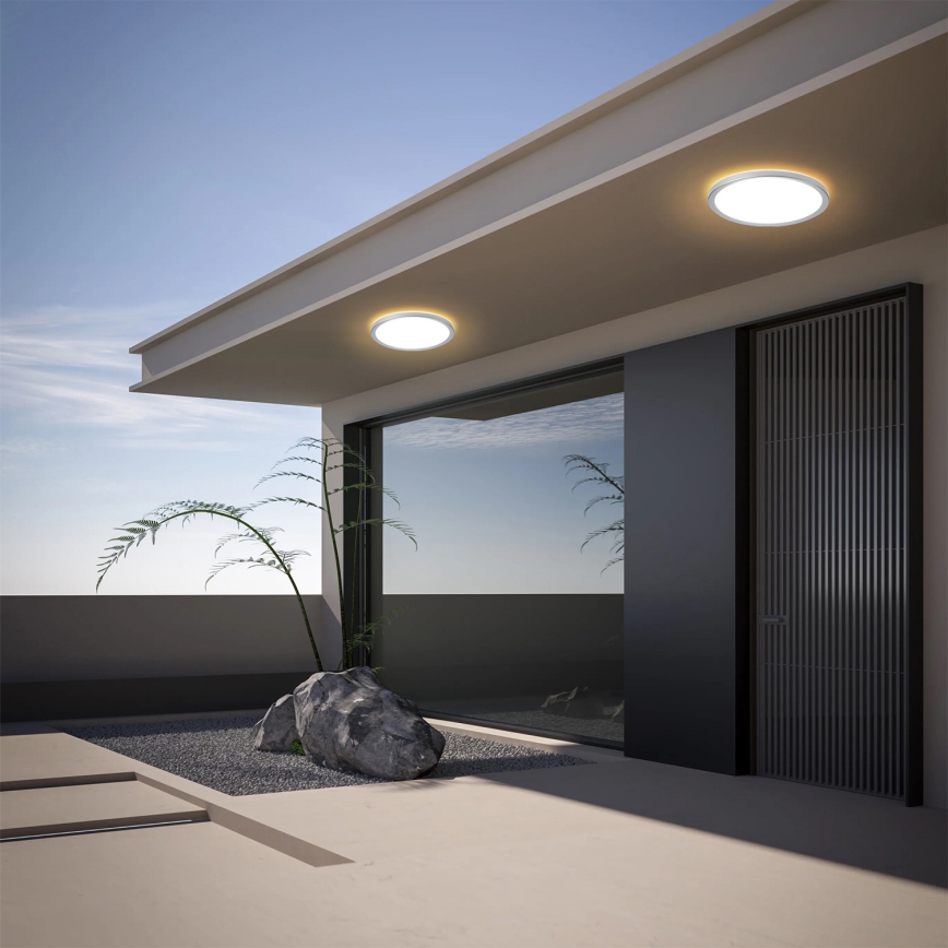 Brilagi - LED Kúpeľňové stropné svietidlo ULTRA SLIM LED/18W/230V pr. 30 cm strieborné IP54