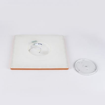 Brilagi - LED kúpeľňové stropné svietidlo ULTRA SLIM LED/24W/230V 42x42 cm ružové zlato IP54