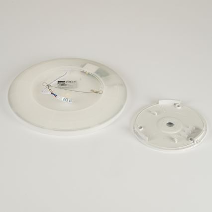 Brilagi - LED Kúpeľňové stropné svietidlo ULTRA SLIM LED/12W/230V pr. 22,5 cm biela IP54
