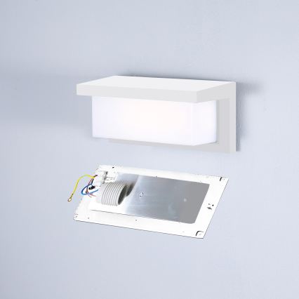 BRILAGI - LED RGBW Stmievateľné vonkajšie nástenné svietidlo BRICKY 1xE27/12W/230V 2700-6500K IP54 biela