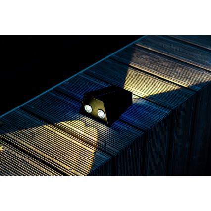 Brilagi - LED Solárne nástenné svietidlo PYRAMID LED/2W/3,2V 1300 mAh IP54
