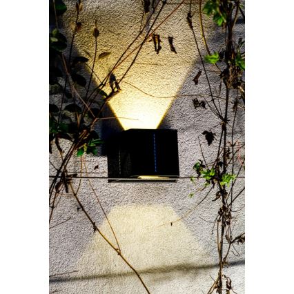 Brilagi - LED Solárne nástenné svietidlo so senzorom SOLAR CUBE LED/2W/3,2V 1300 mAh IP54