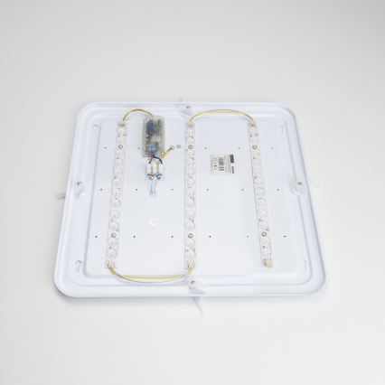 Brilagi - SMART stmievateľné LED stropné svietidlo 24W/230V 43x43 cm 3000-6000K Wi-Fi Tuya Beacon + diaľkové ovládanie