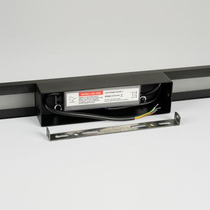 Brilagi - LED vonkajšie nástenné svietidlo LUNA LED/24W/230V 3000K IP65 100 cm čierne CRI 90