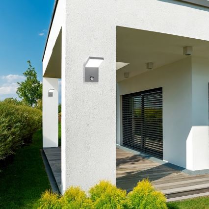 Brilagi - LED vonkajšie nástenné svietidlo so senzorom RIANO LED/8W/230V strieborné IP65