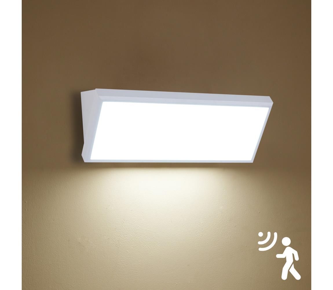 Brilagi - LED vonkajšie nástenné svietidlo so senzorom TRIANGLE LED/42W/230V biele IP65 BRI675