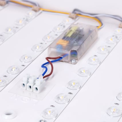 Brilagi - LED stmievateľné stropné svietidlo PILANA LED/60W/230V 3000-6500K dub/čierna 56x56 cm + diaľkové ovládanie