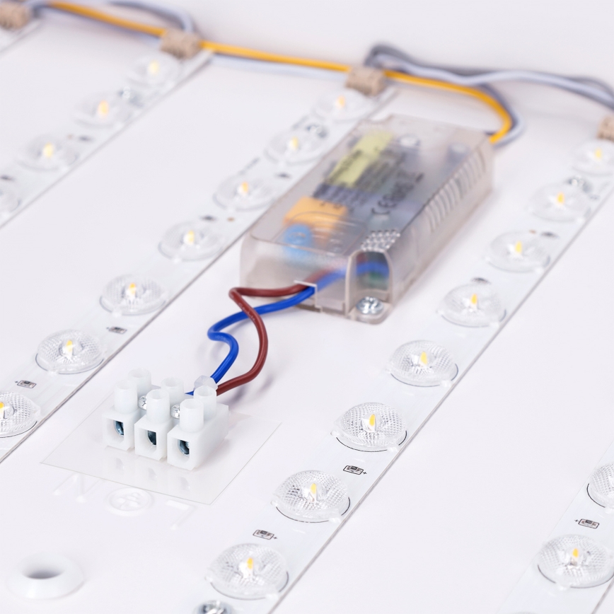 Brilagi - Stmievateľné LED stropné svietidlo PILANA LED/60W/230V 3000-6500K dub/biela 56x56 cm + diaľkové ovládanie