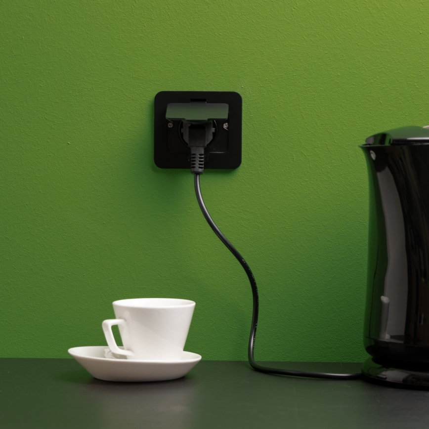 Brilagi - Vonkajšia zapustená obdĺžniková podlahová zásuvka IP55 čierna