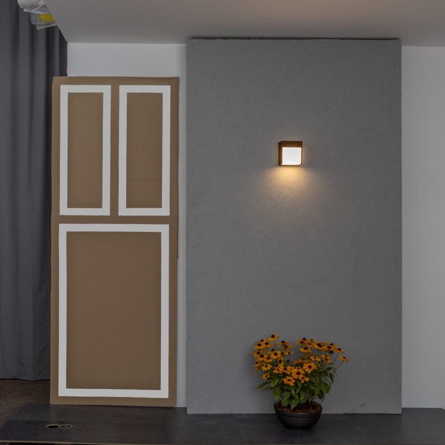 BRILAGI - vonkajšie LED nástenné svietidlo TERNI LED/12W/230V hnedá IP44