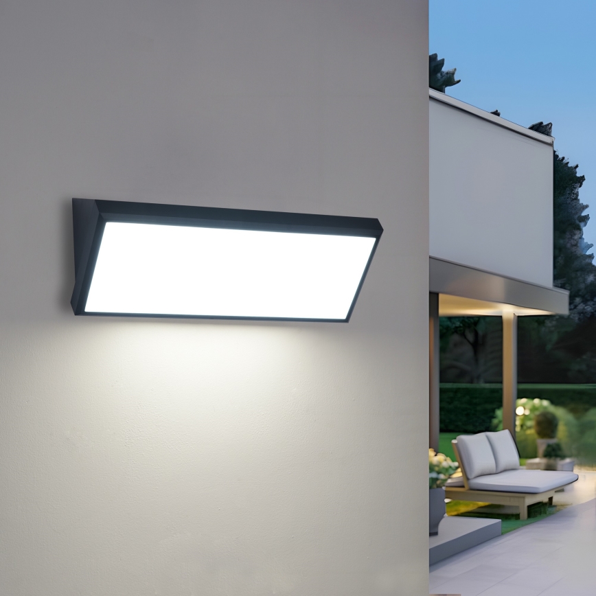 Brilagi - LED vonkajšie nástenné svietidlo TRIANGLE LED/42W/230V 45 cm čierne IP65