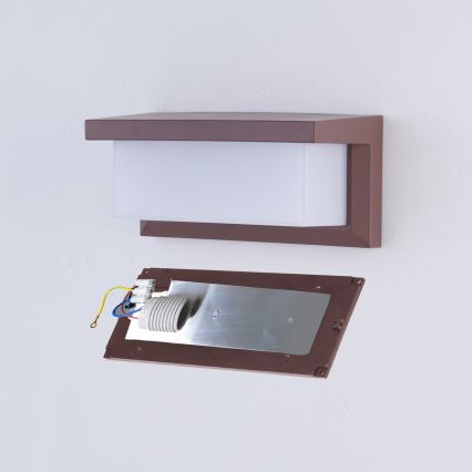 Brilagi - Vonkajšie nástenné svietidlo BRICKY 1xE27/60W/230V hnedá IP54