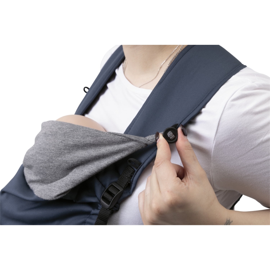 Chicco - Detské nosidlo SKIN FIT tmavomodrá