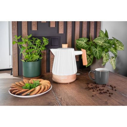Concept RK0090 - Rýchlovarná kanvica 1,5 l 1500W/230V biela/drevený dekor/keramika