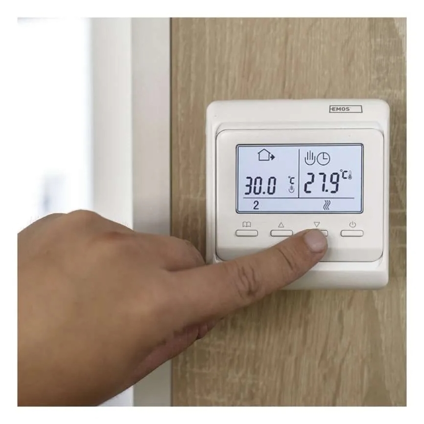 Digitálny termostat 230V/16A