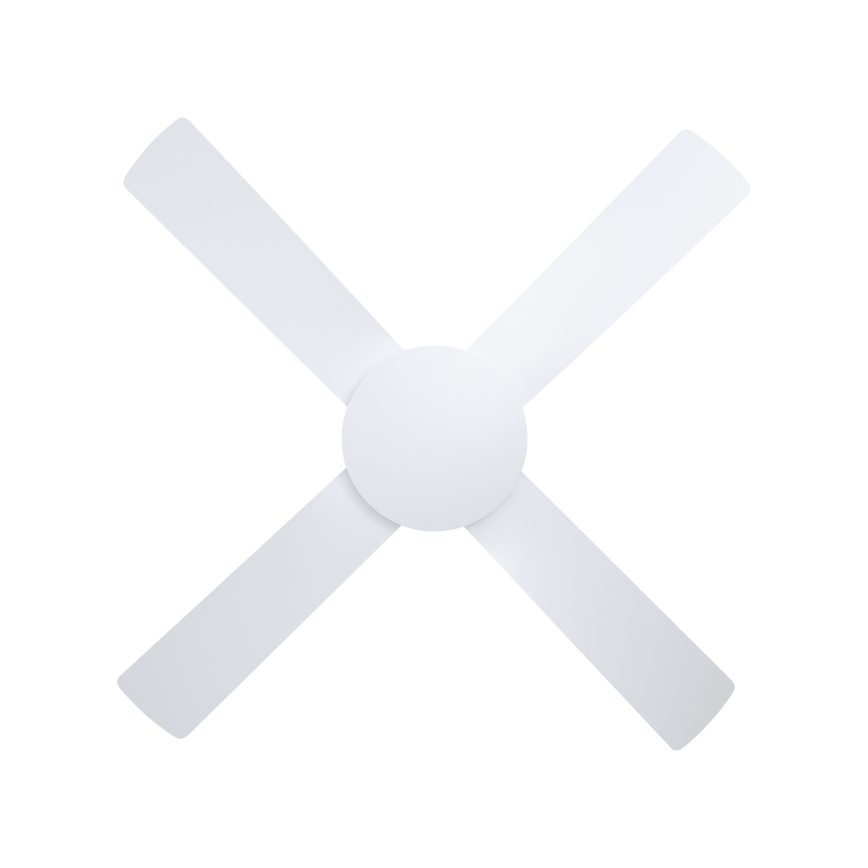 Biely stropný ventilátor s štyrmi lopatkami v tvare kríža sa nachádza na bielom pozadí.
