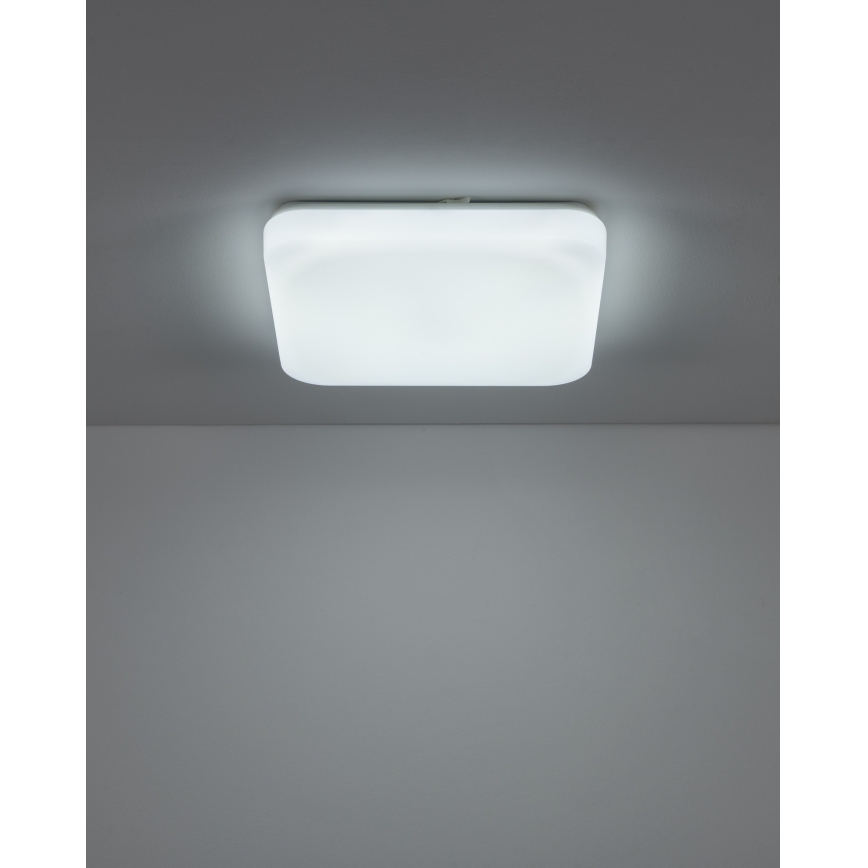 Eglo - LED kúpeľňové stropné svietidlo LED/18W/230V 3000/4000/6000K 33x33 cm IP44