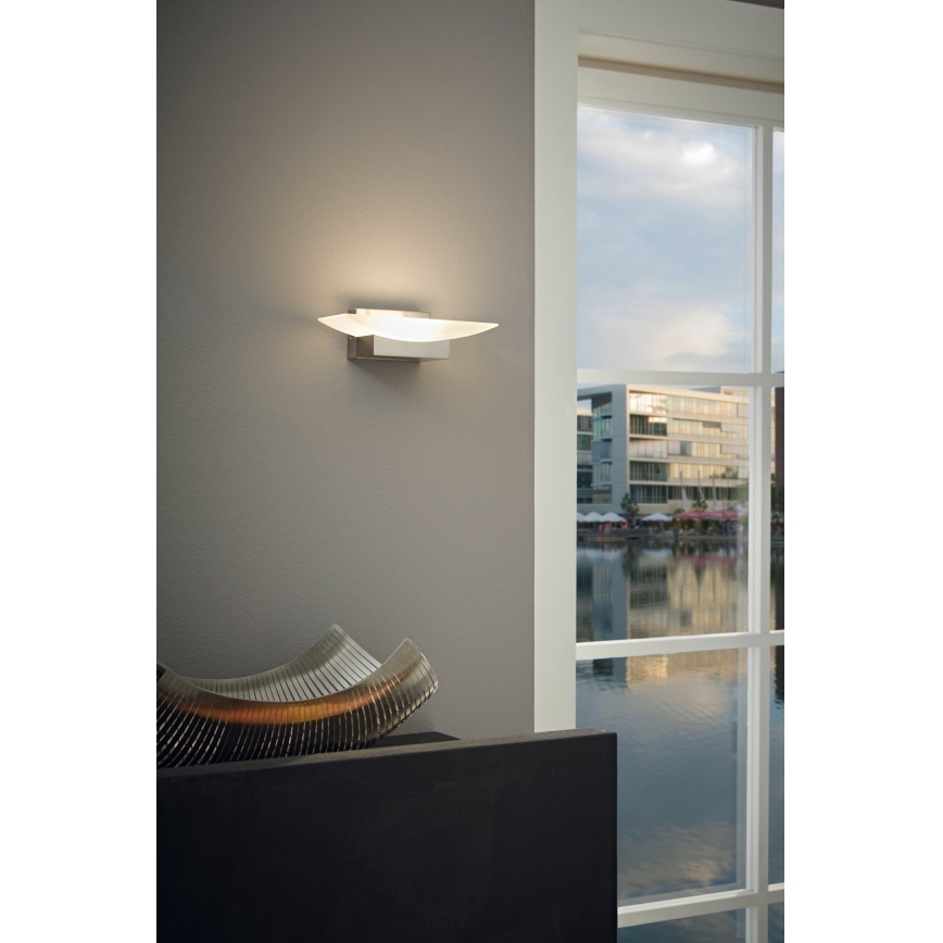 Eglo - LED nástenné svietidlo 1xLED/5,6W/230V
