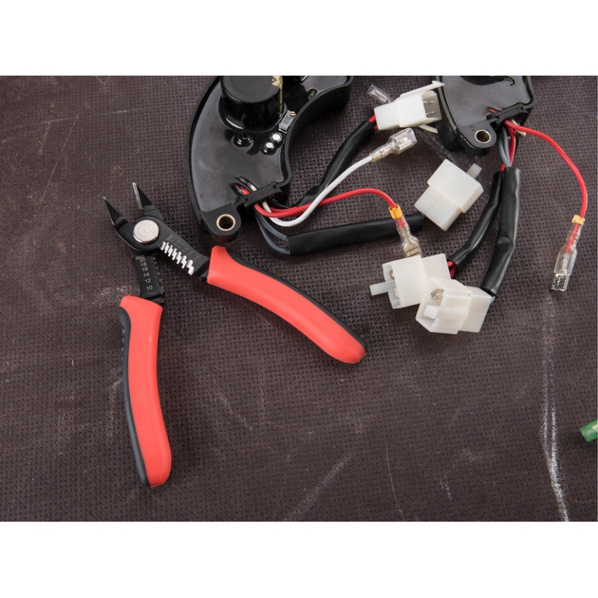 Extol Premium - Štípacie bočné/odizolovacie kliešte 150 mm