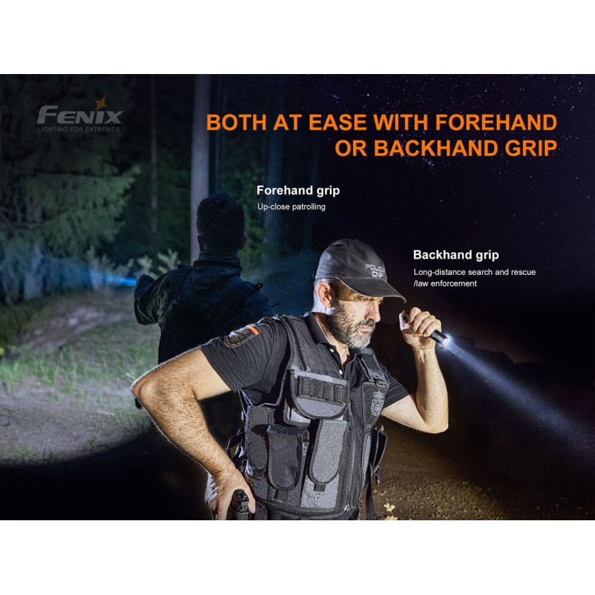 Fenix PD35V30 - LED nabíjacia baterka LED/USB/2xCR123A IP68 1700 lm 230 h 2600 mAh