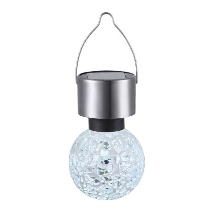 Solárna lampa visí na kovovom háčiku. Guľová sklenená časť je zdobená mozaikou. Vrchná časť obsahuje solárny panel a kovový kryt.