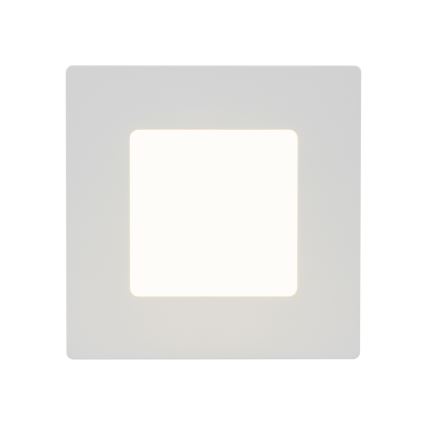 Svietidlo svieti. Je štvorcové, s vnútorným štvorcovým svetlom. Nachádza sa na bielom pozadí.