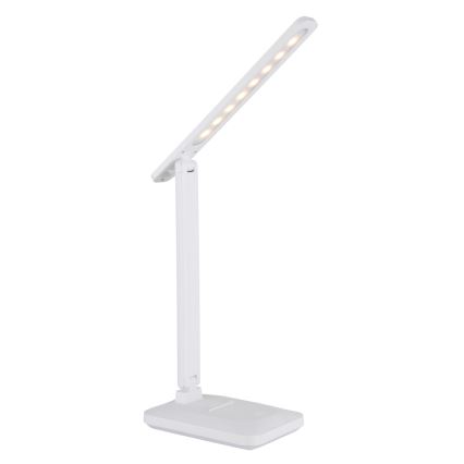 Biela stolová lampa s LED osvetlením svieti. Je skladacia, s dlhým ramenom a štvorcovou základňou. Nachádza sa na bielom pozadí.