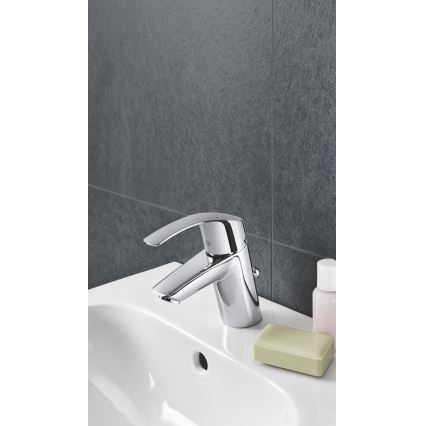 GROHE 33265002 - Umývadlová batéria EUROSMART DN 15 veľkosť S lesklý chróm