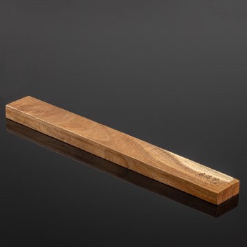 Gudaro - Nástenný magnetický držiak na nože AKIRA 40 cm z akácie