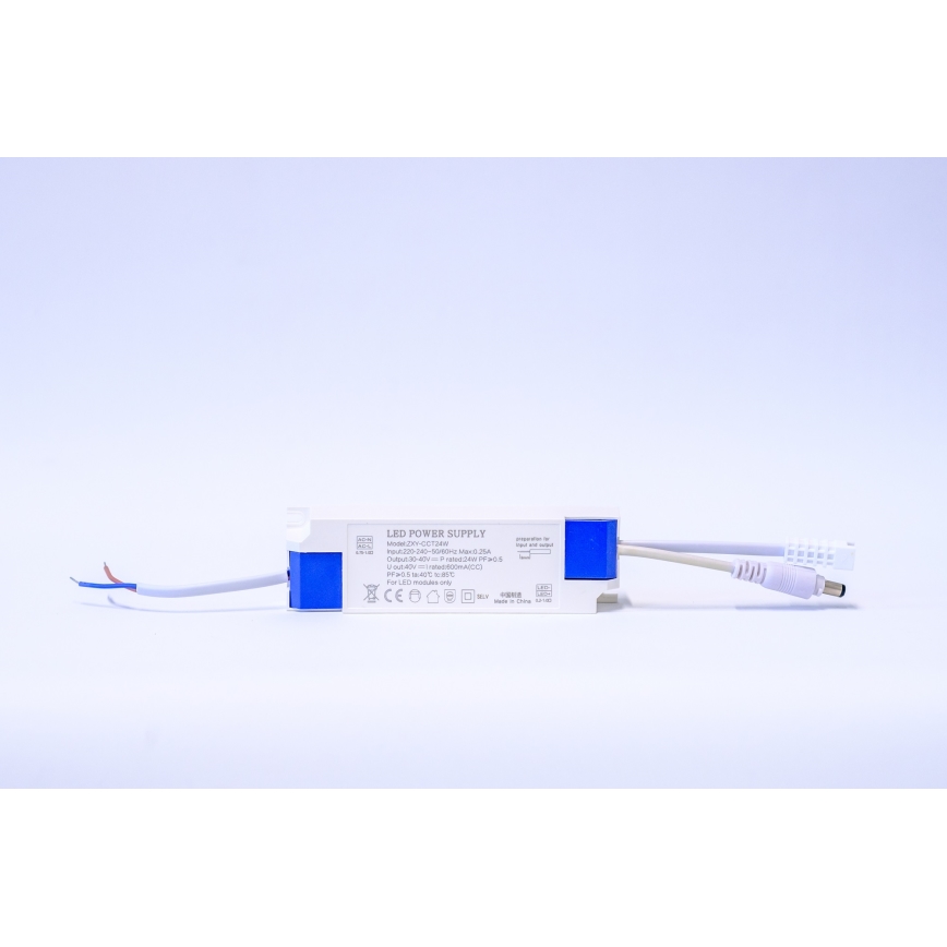 LED Kúpeľňové podhľadové svietidlo LED/24W/230V 2700-6500K IP44 hranatý