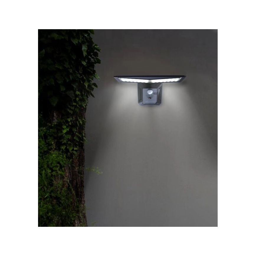 LED Solárne nástenné svietidlo so senzorom LED/2,6W/5,5V IP65 1800 mAh čierna