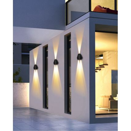 LED Solárne nástenné svietidlo so senzorom LED/2W/5V IP54 1300 mAh