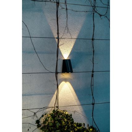 LED Solárne nástenné svietidlo so senzorom LED/2W/5V IP54 1300 mAh