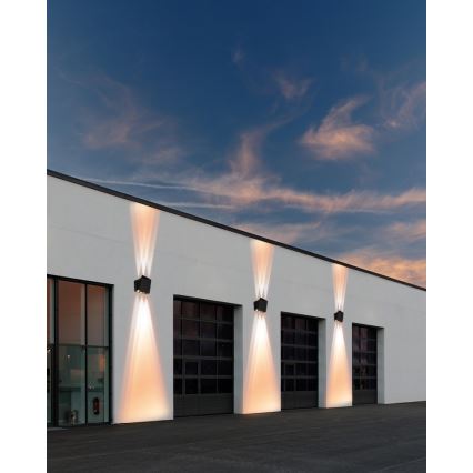 LED Solárne nástenné svietidlo so senzorom LED/2W/5V IP54 1300 mAh