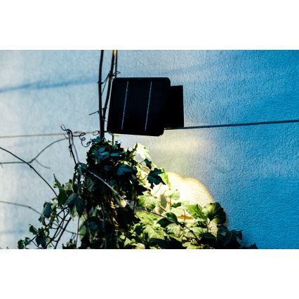 LED Solárne nástenné svietidlo so senzorom LED/2W/5V IP54 1300 mAh